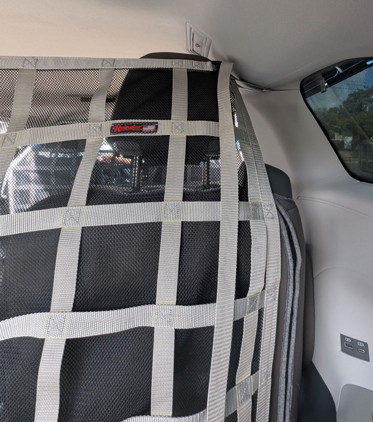 2011 - 2020 Toyota Sienna Behind 2nd Row Seats Rear Barrier Divider Net-Raingler