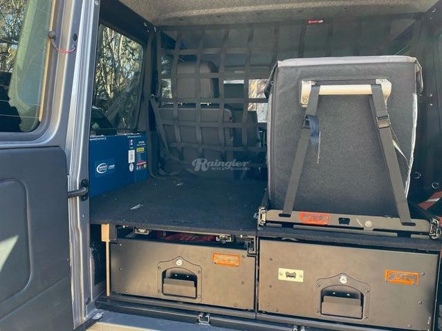MERCEDES-BENZ heavy-duty cargo netting – Raingler